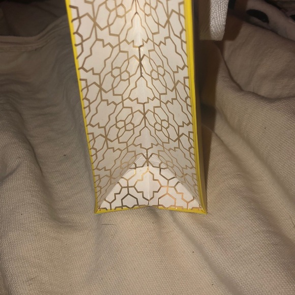 Kendra Scott Just Bag! - Picture 3 of 4